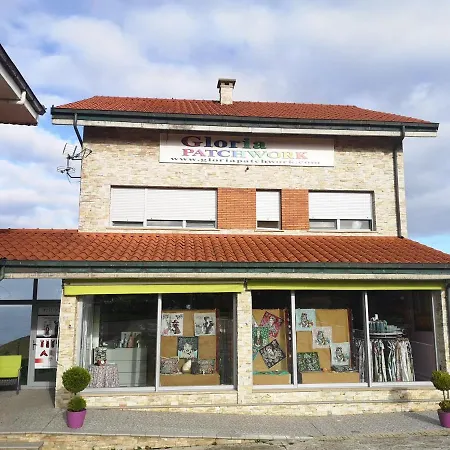 Gloria-patchwork-ubiarco Apartman *